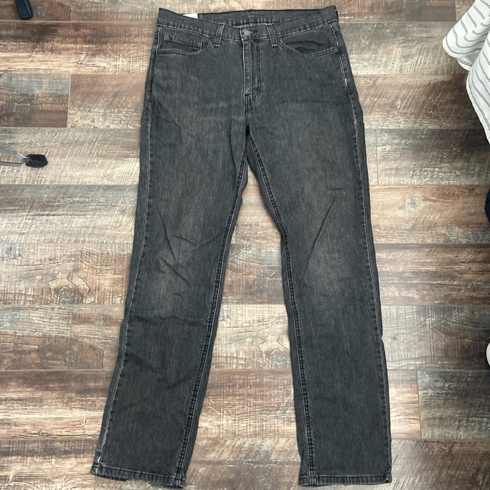 dark levi’s 34x34